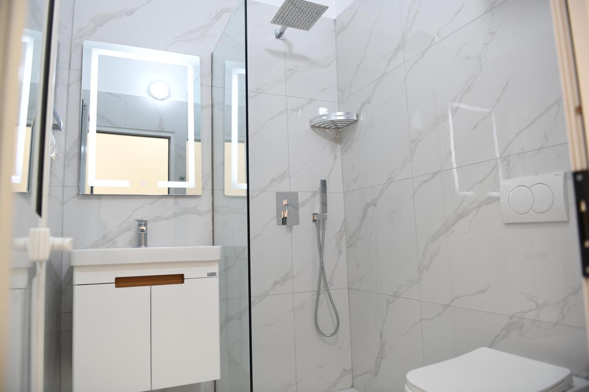 Guest House Cela City Centre Берат Екстер'єр фото